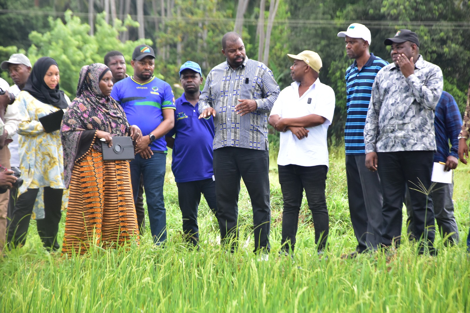 Waziri wa Kilimo Mhe. Suleiman Masoud Makame na Naibu Waziri Dkt. Salum Soud Hamed Wakagua Miundombinu ya Umwagiliaji, Misitu na Kituo cha Miche Bambi