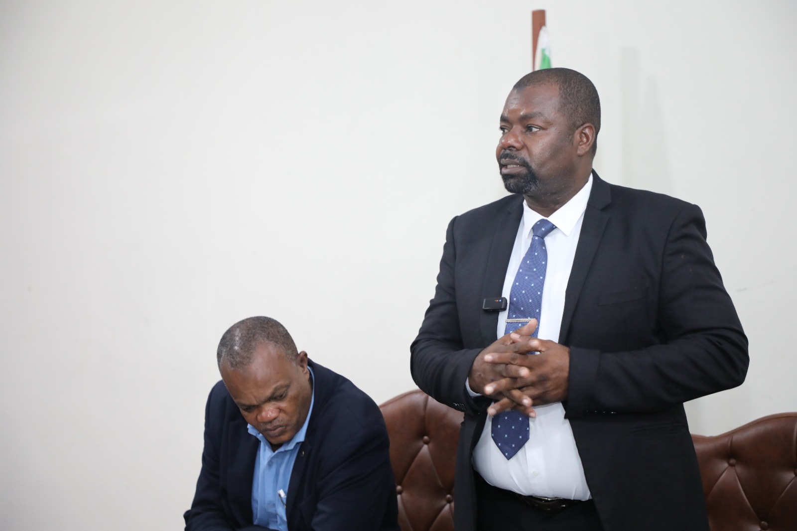 Waziri wa Kilimo, Umwagiliaji, Maliasili na Mifugo  Afungua Kikao Kazi Kuimarisha Zao la Karafuu Zanzibar